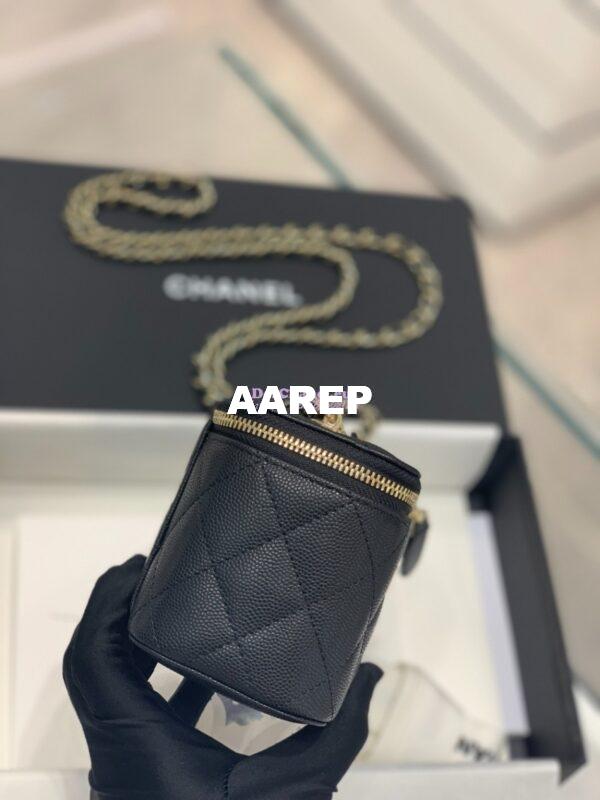 Replica Chanel New 23K Classic Chain Mini Vanity in Grained Calfskin Mirror AP1340 Black 5
