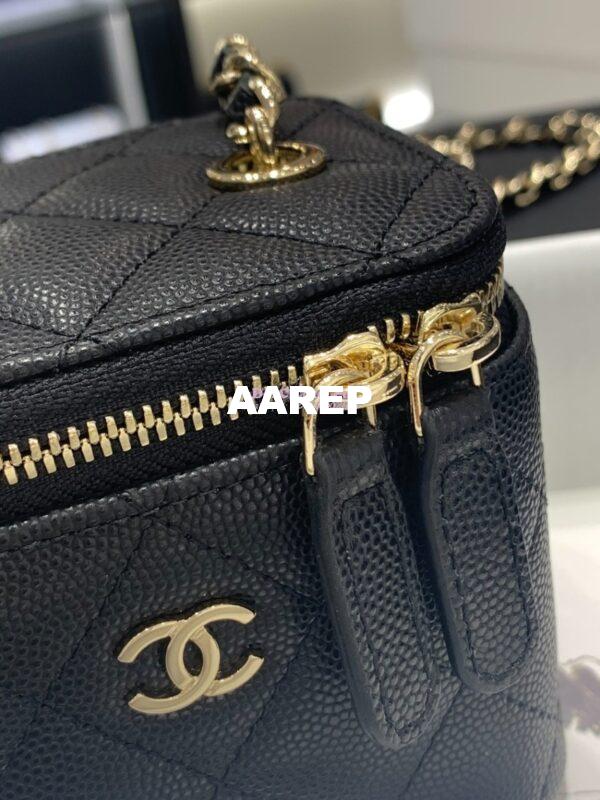 Replica Chanel New 23K Classic Chain Mini Vanity in Grained Calfskin Mirror AP1340 Black 7