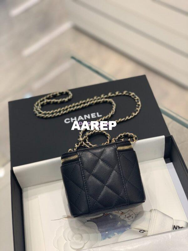 Replica Chanel New 23K Classic Chain Mini Vanity in Grained Calfskin Mirror AP1340 Black 15