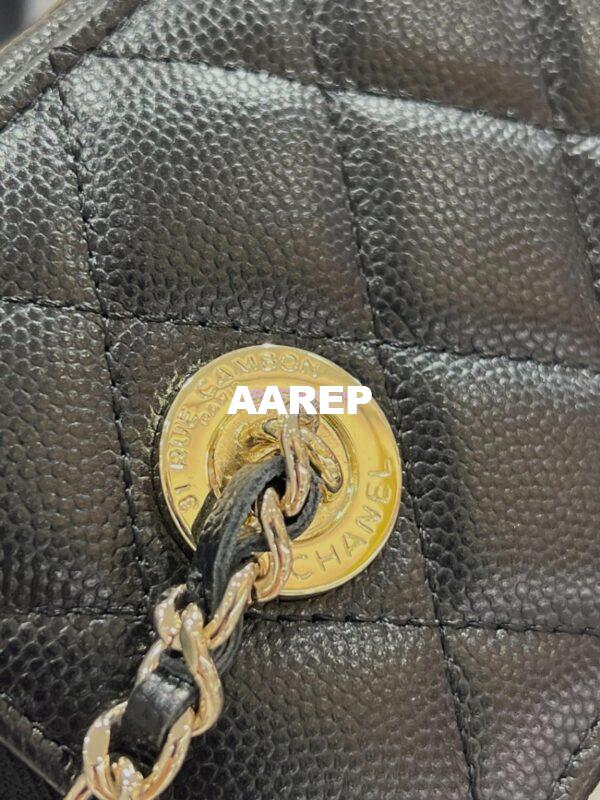 Replica Chanel 23K Small Vanity With Classic Chain in Grained Calfskin with Mirror AP1341 Black 10