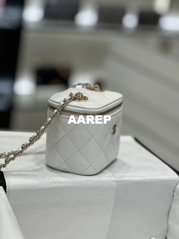 Replica Chanel New 23K Classic Chain Mini Vanity in Grained Calfskin Mirror AP1340 White 4