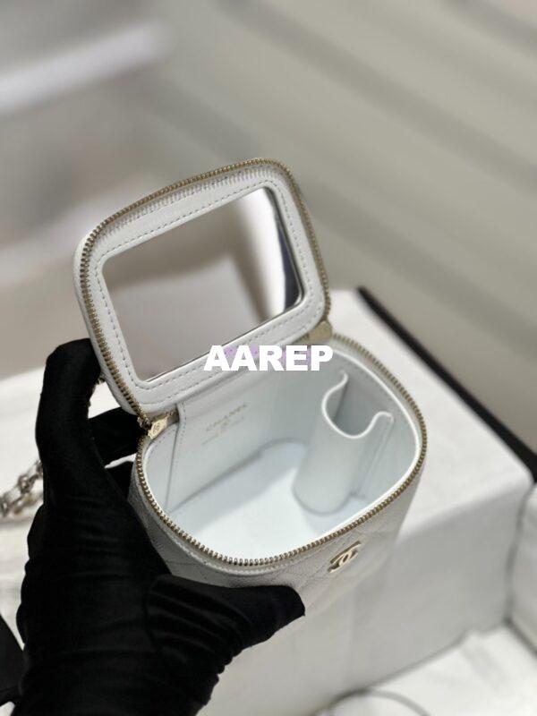 Replica Chanel New 23K Classic Chain Mini Vanity in Grained Calfskin Mirror AP1340 White 8