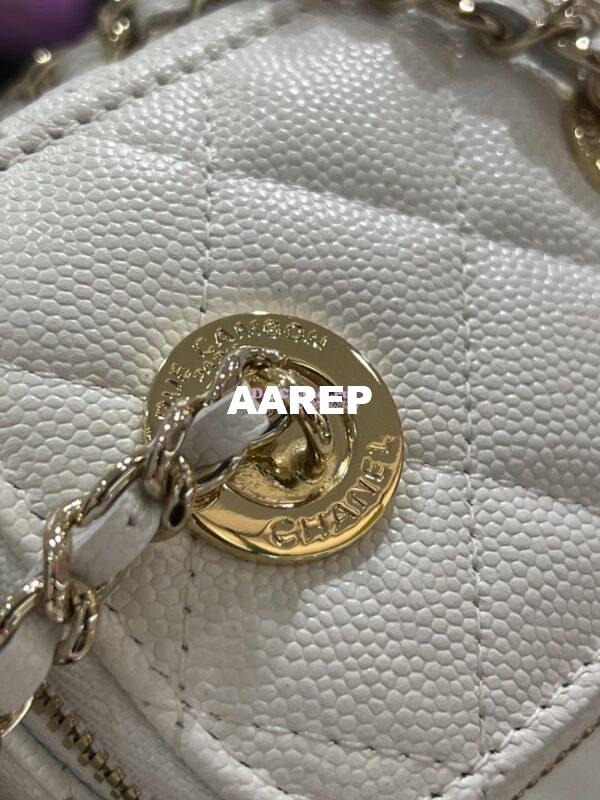 Replica Chanel New 23K Classic Chain Mini Vanity in Grained Calfskin Mirror AP1340 White 11