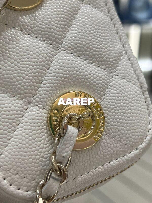Replica Chanel New 23K Classic Chain Mini Vanity in Grained Calfskin Mirror AP1340 White 12