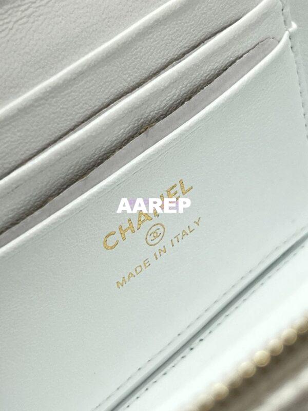 Replica Chanel 23K Small Vanity With Classic Chain in Grained Calfskin with Mirror AP1341 White 9