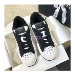 Replica Chanel Trainers Fabric & Suede Calfskin G38038 White