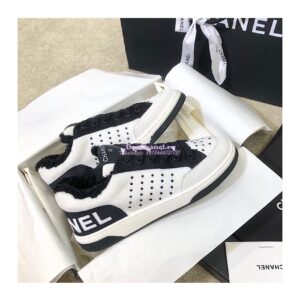 Replica Chanel Trainers Fabric & Suede Calfskin G38038 White 2