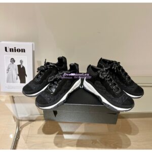 Replica Chanel Trainer Fabric & Suede Calfskin G38290 Black