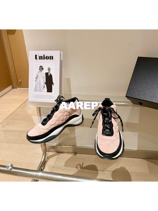 Replica Chanel Trainer Fabric & Suede Calfskin G38292 Beige 3