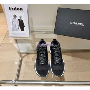 Replica Chanel Trainer Fabric & Suede Calfskin G38292 Black 2