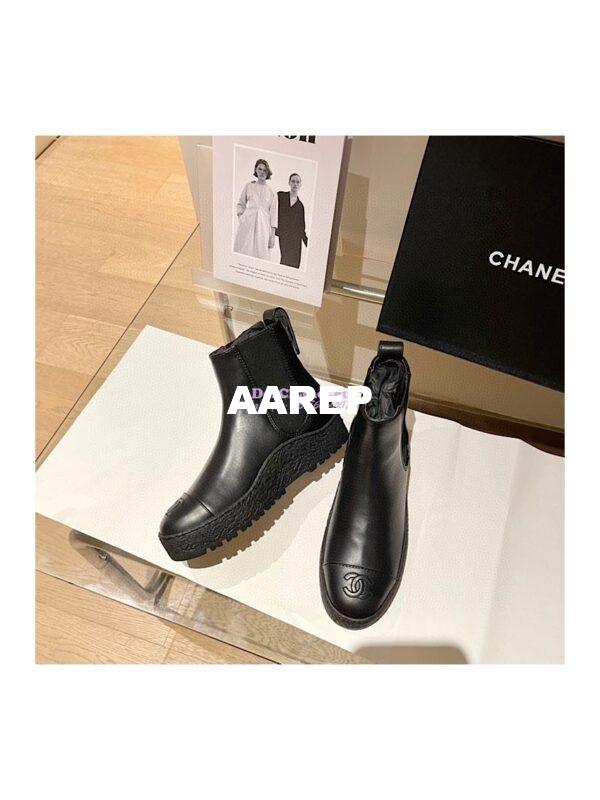 Replica Chanel Ankle Boots G37927 in Calfskin Black 6