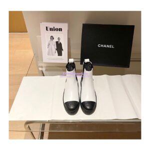 Replica Chanel Ankle Boots G37927 in Calfskin White 2