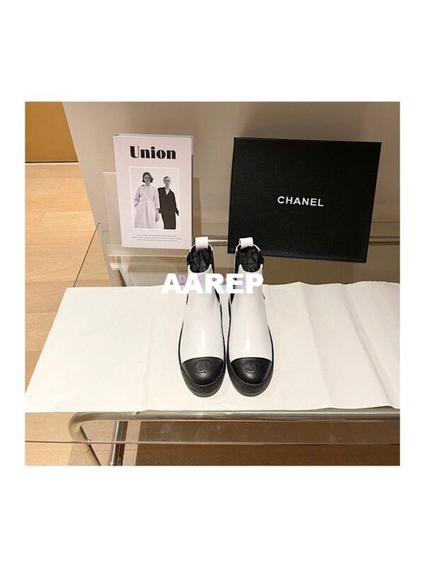Replica Chanel Ankle Boots G37927 in Calfskin White 4