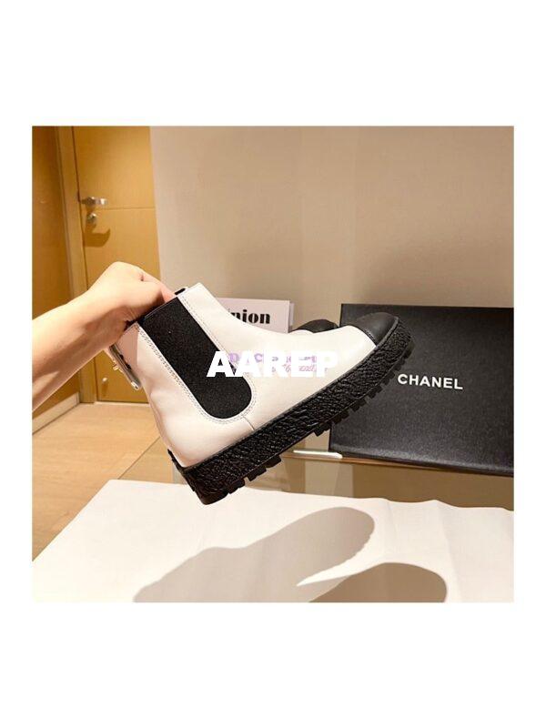 Replica Chanel Ankle Boots G37927 in Calfskin White 5