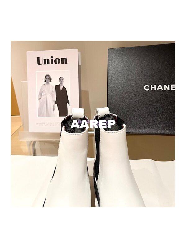 Replica Chanel Ankle Boots G37927 in Calfskin White 11
