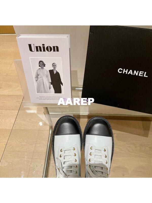 Replica Chanel Lace Up G37808 Calfskin White Black 9