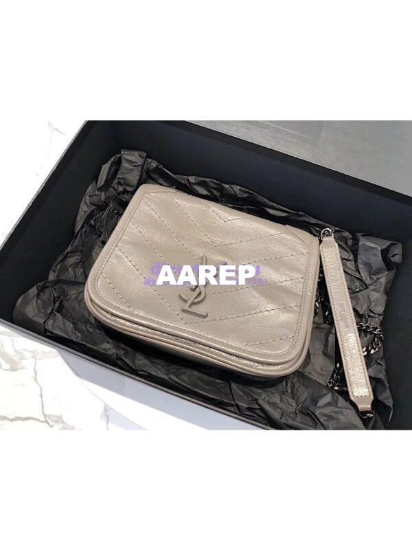 Replica YSL Saint Laurent Niki Chain Wallet In Crinkled Vintage Leather 583103 Fog 5