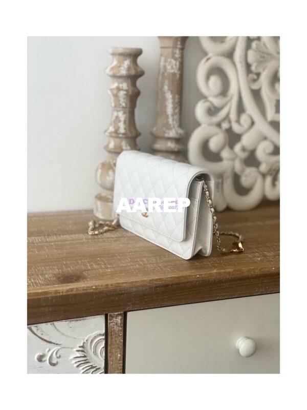 Replica Chanel Lambskin Wallet On Chain WOC AP3035 White 4