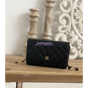 Replica Chanel Lambskin Wallet On Chain WOC AP3035 Black 2