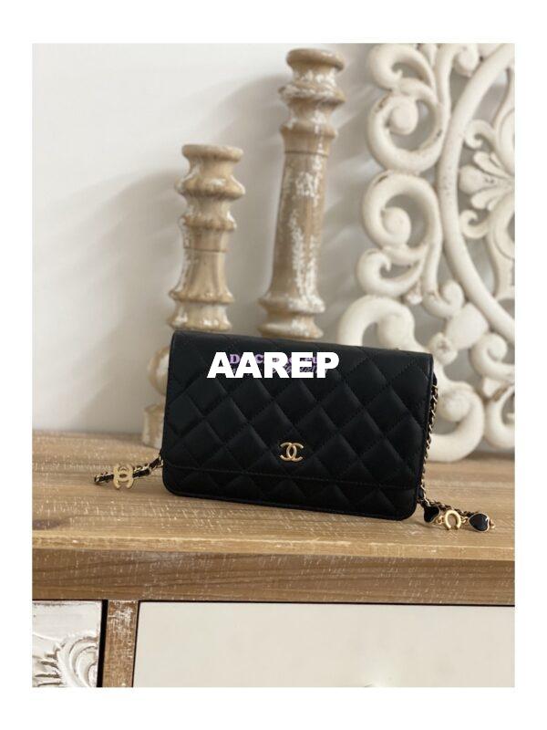 Replica Chanel Lambskin Wallet On Chain WOC AP3035 Black 4
