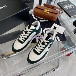 Replica Chanel Suede Calfskin & Nylon Sneakers G37122 Green 2