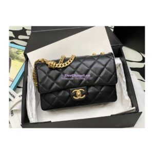 Replica Chanel Small Flap Bag Lambskin AS3393 Black 2