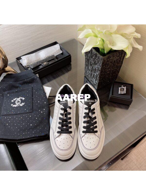 Replica Chanel Trainers Calfskin Sneakers G35934 Bi-Colour Black
