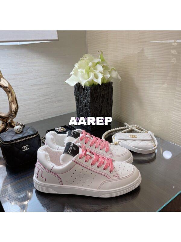 Replica Chanel Trainers Calfskin Sneakers G35934 Bi-Colour Pink 3