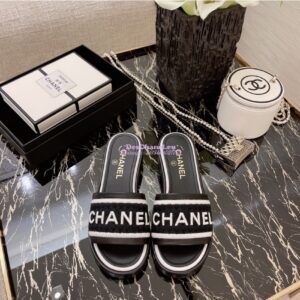 Replica Chanel Lambskin Mules Tweed Embroidery G36557 Black