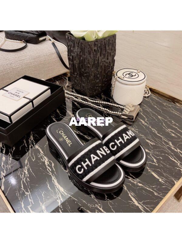 Replica Chanel Lambskin Mules Tweed Embroidery G36557 Black 4