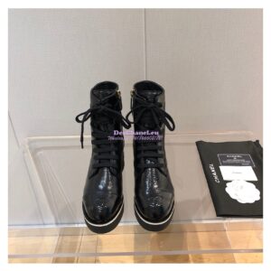 Replica Chanel Lace-Ups Shiny Crumpled Lambskin G36435