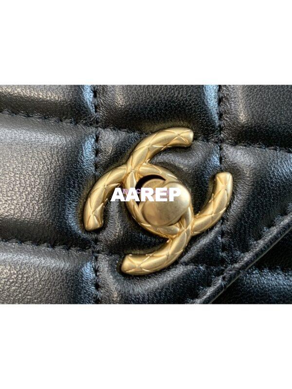 Replica Chanel 22K Wallet On Chain Lambskin AP3043 Black 6