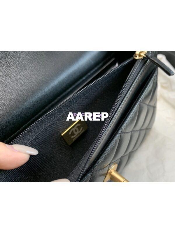Replica Chanel 22K Wallet On Chain Lambskin AP3043 Black 9