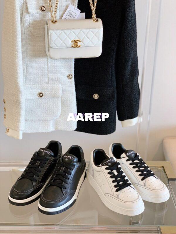 Replica Chanel Trainers Calfskin Sneakers whiteBlack G36295 3