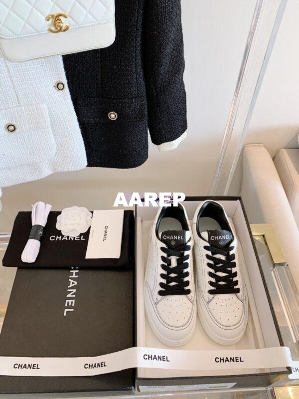 Replica Chanel Trainers Calfskin Sneakers whiteBlack G36295 4