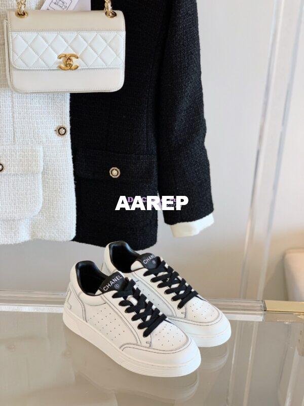 Replica Chanel Trainers Calfskin Sneakers whiteBlack G36295 5