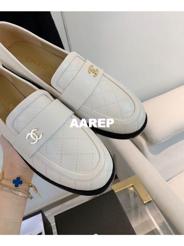 Replica Chanel New Loafers Lambskin White G36436 7