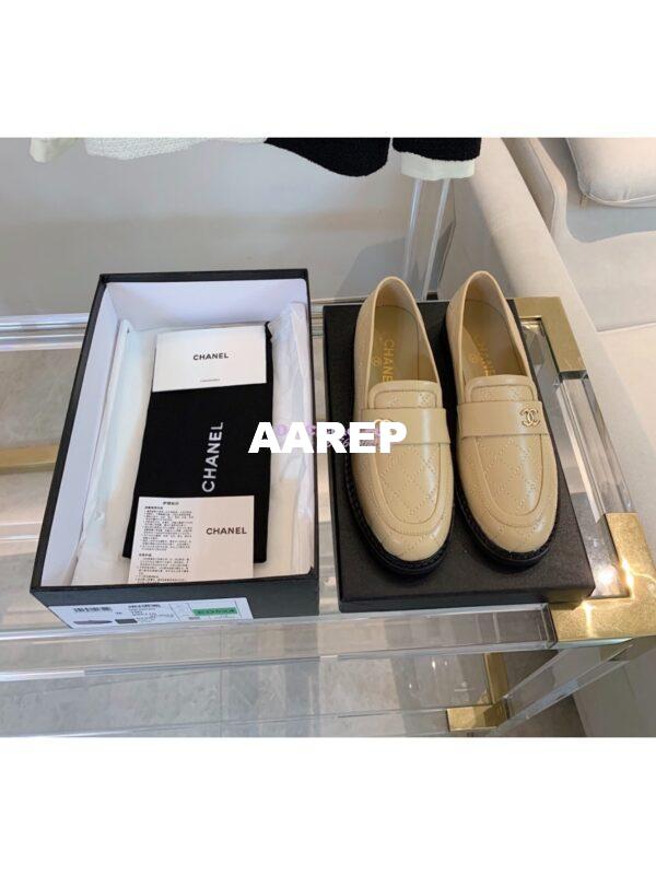 Replica Chanel New Loafers Lambskin Beige G36436