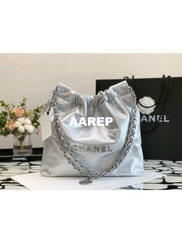 Replica Chanel 22 Handbag Shiny Metallic Calfskin & Silver Metal AS3260 AS3261 Silver