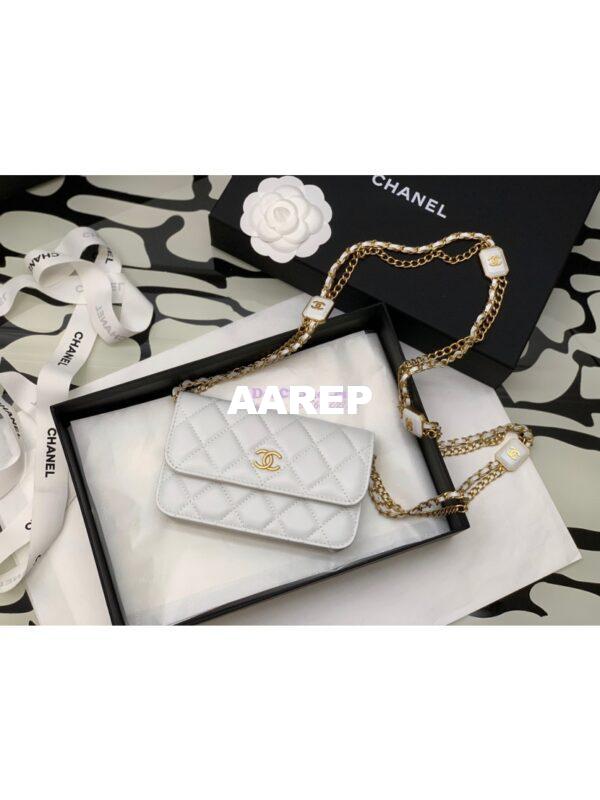 Replica Chanel Clutch With Chain AP2929 in Lambskin White (Limited Edition)