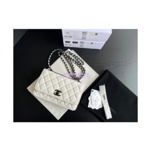 Replica Chanel 22SS SLG Trendy CC Wallet On Chain WOC in Lambskin with Black Hardware A80982 White