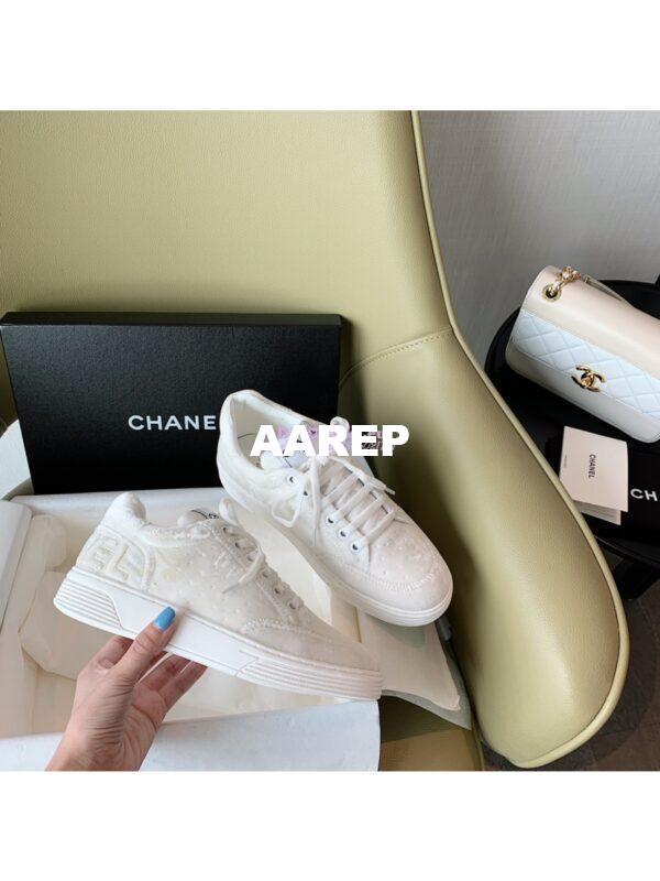 Replica Chanel Trainers Velvet Sneakers G36295 White 4