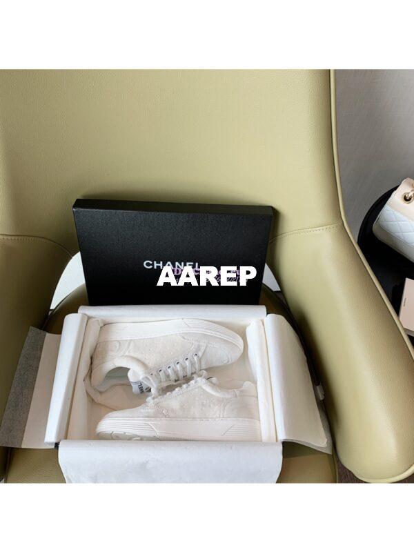 Replica Chanel Trainers Velvet Sneakers G36295 White 5