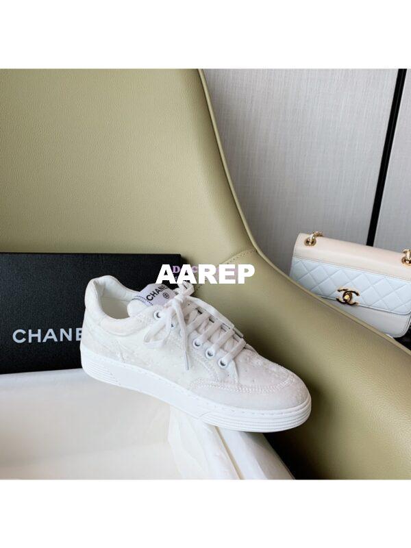 Replica Chanel Trainers Velvet Sneakers G36295 White 7