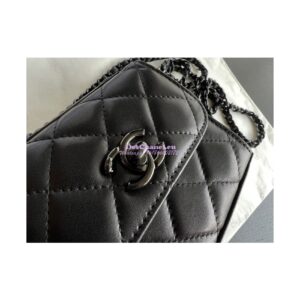 Replica Chanel 22SS SLG Small Trendy CC Clutch With Chain Black Hardware A81633 Black 2