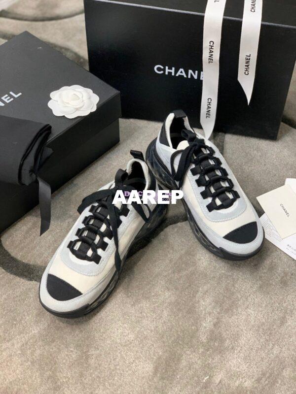 Replica Chanel Suede Calfskin & Velvet Sneakers G36299 Grey 3