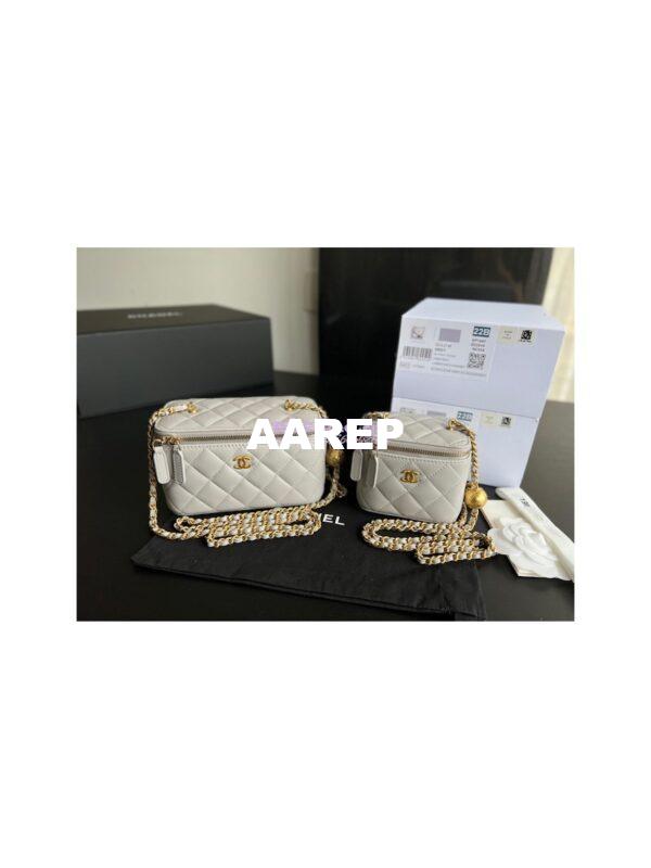 Replica Chanel New 22SS Mini Vanity With Charm Chain in Lambskin AP1447 Grey 3