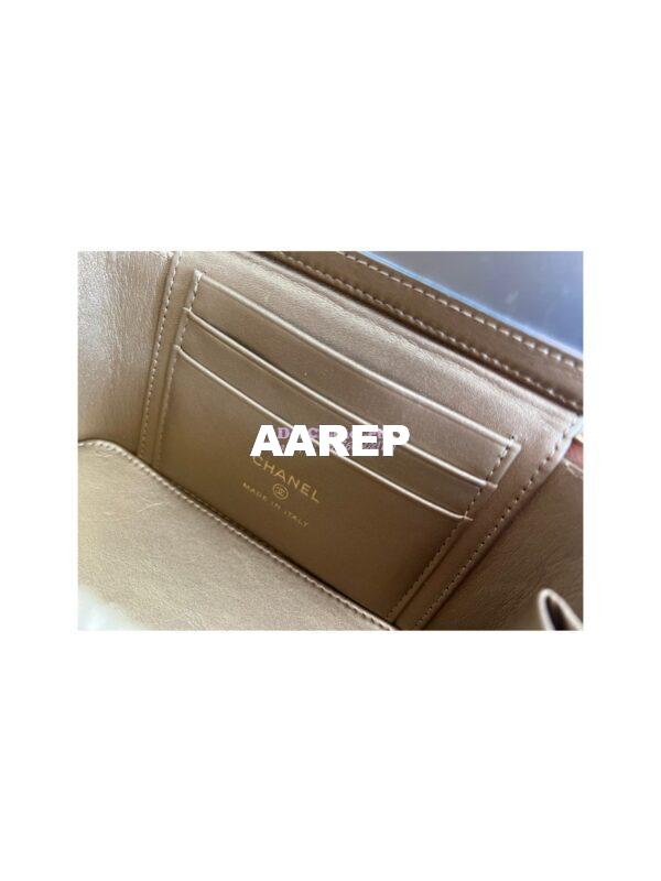 Replica Chanel New 22SS Clutch With Chain in Lambskin AP2303 Beige 10