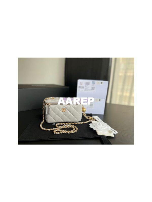 Replica Chanel New 22SS Clutch With Chain in Lambskin AP2303 Grey 6