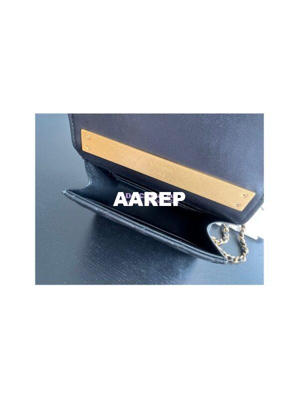 Replica Chanel Clutch With Chain in Lambskin with Enamel Handle AP2945 Black 11